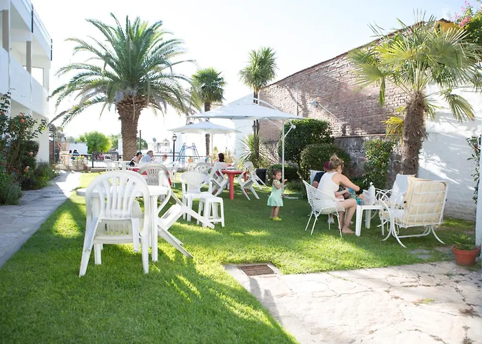 Hotel Los Aromos