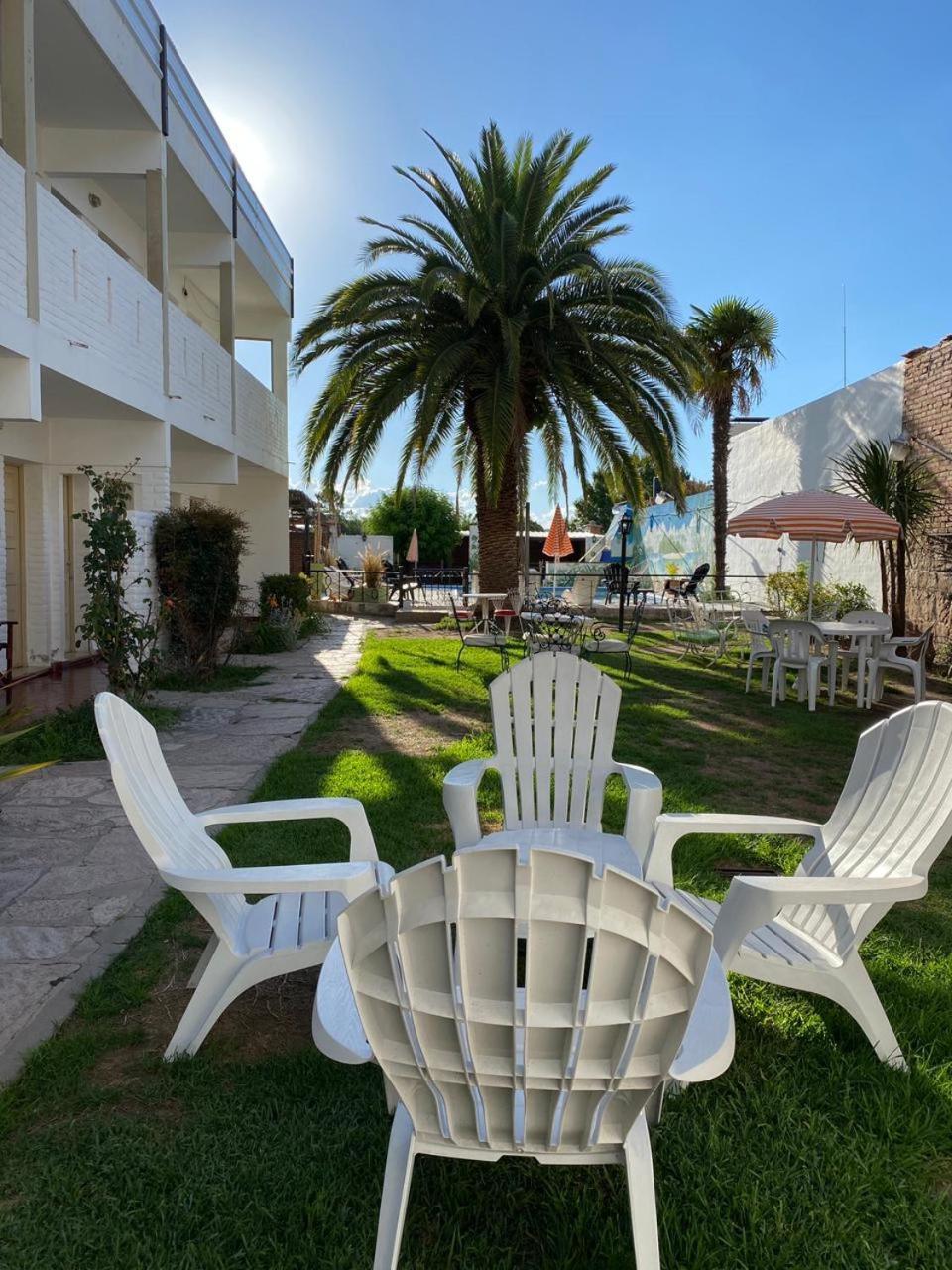 Hotel Aromos