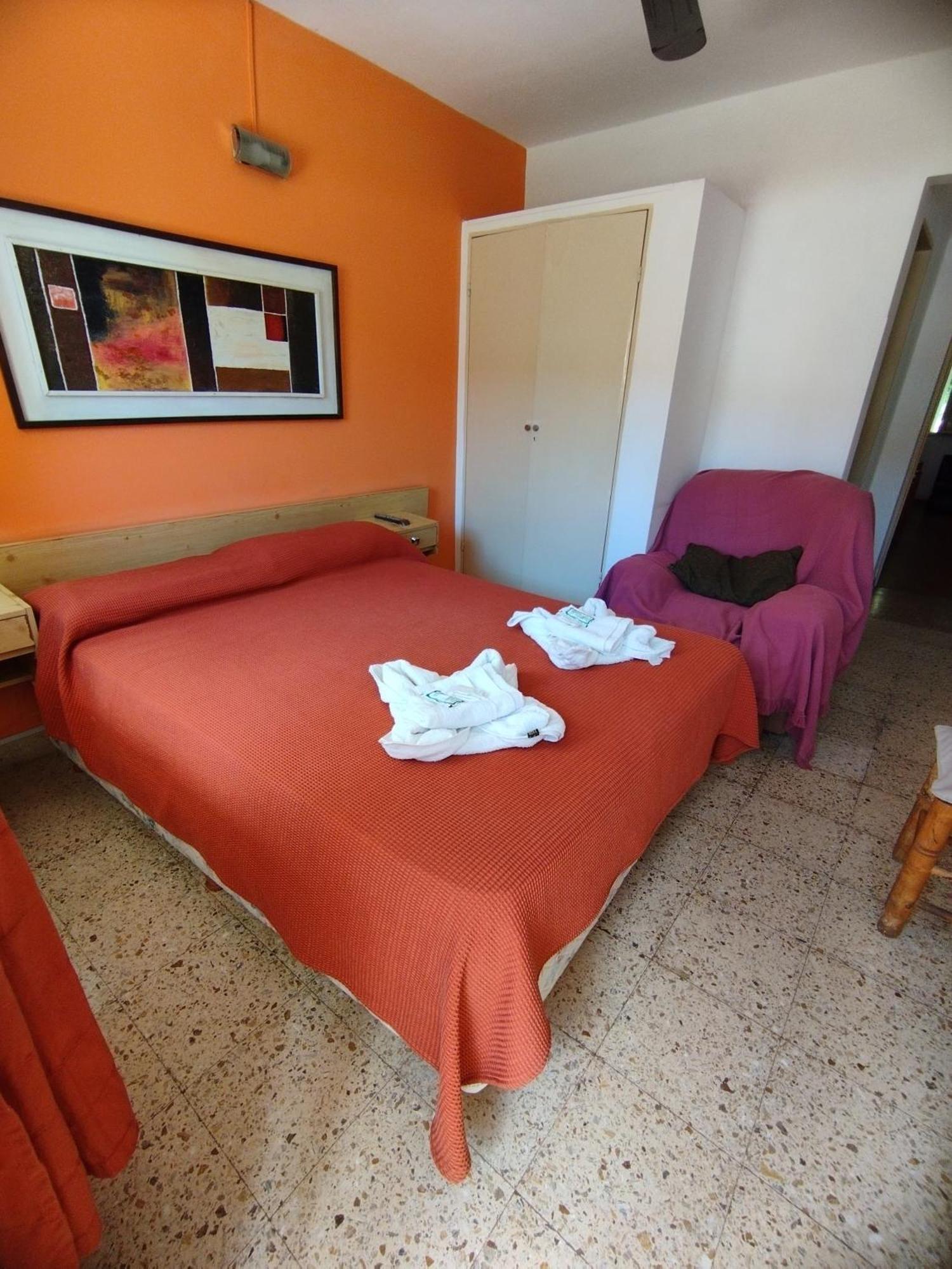 Hotel Aromos