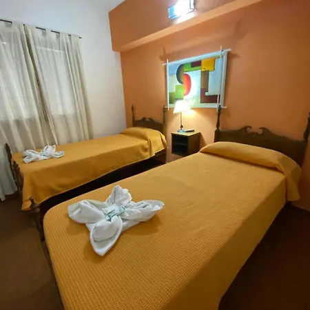 Hotel Los Aromos Mina Clavero Exterior photo